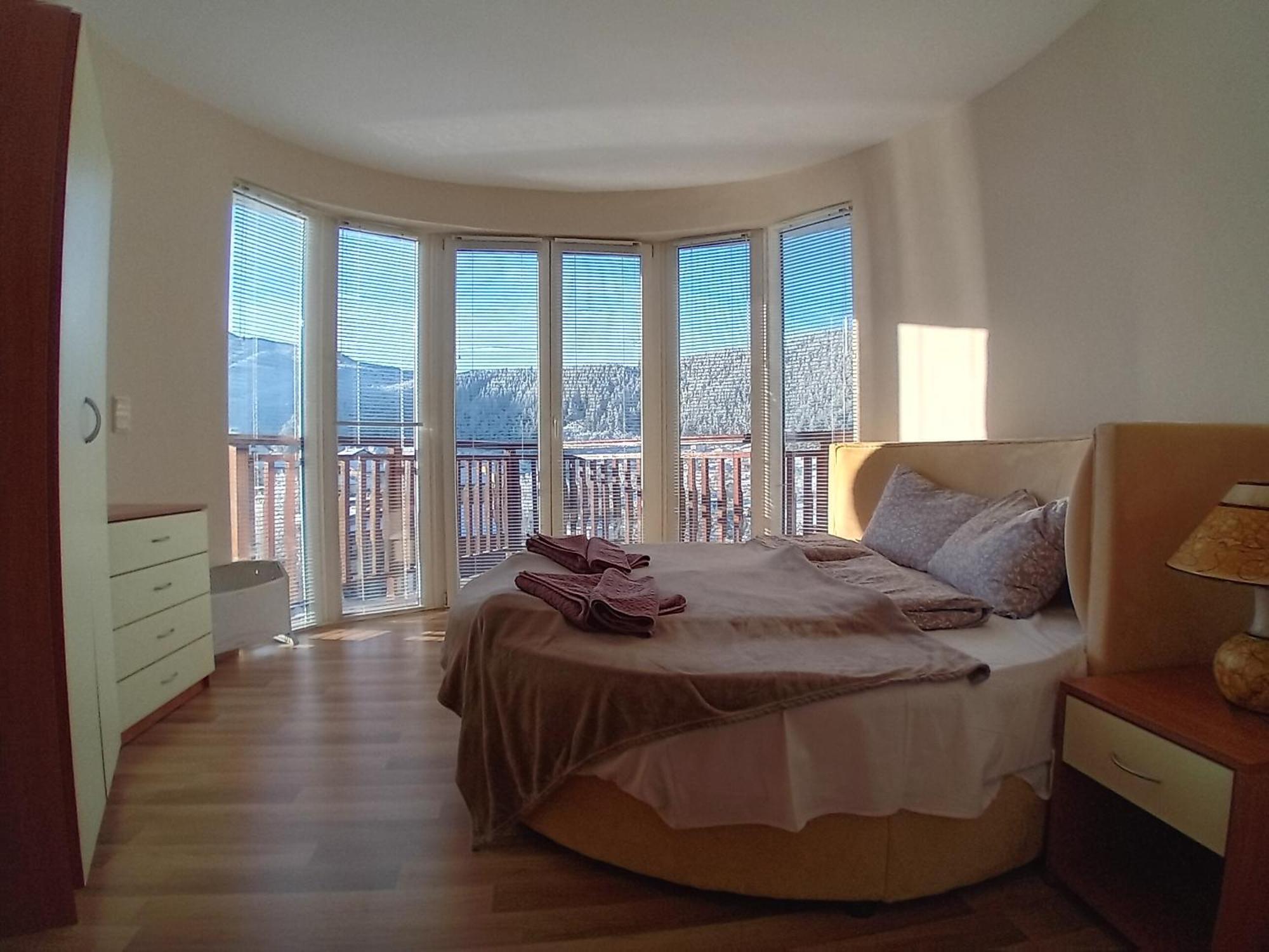 Sa Services Private Apartments, Eagle Rock Complex Бели искър Екстериор снимка